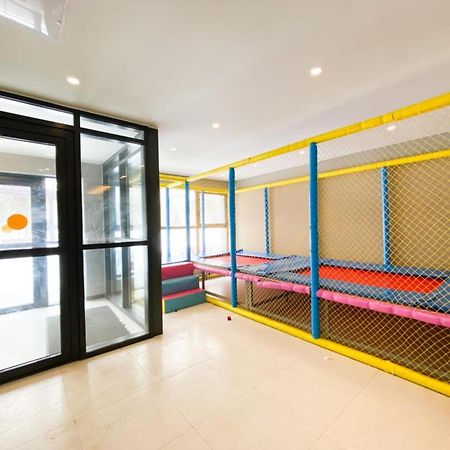 Highvill Ishim 412 Apartment Астана Екстериор снимка